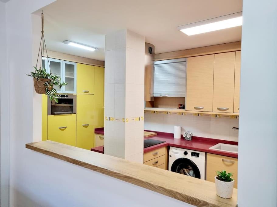 Cal Marc - Piso Con Piscina Y Terraza Apartment Ulldecona ภายนอก รูปภาพ